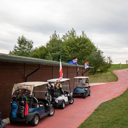 Quba Palace Hotel & Golf Resort Exterior photo Golf carts at the 2011 Women's British Open